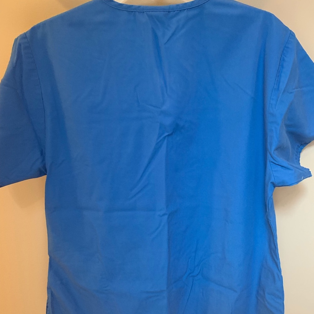 Scrub top - Picture 3 of 3